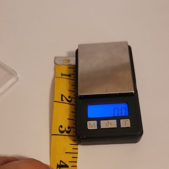 Portable Digital Scale with Blue Display - Picture 4 of 6